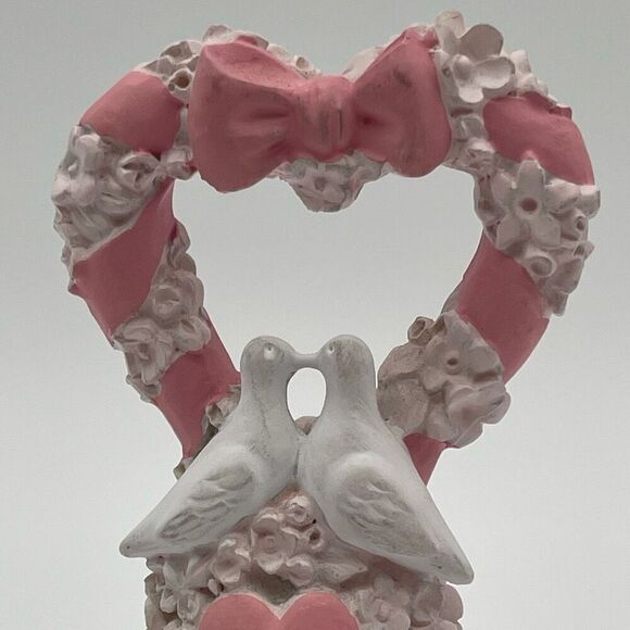 1992 Vintage Avon collectible crystal bell featuring hearts flowers doves - Picture 8 of 14